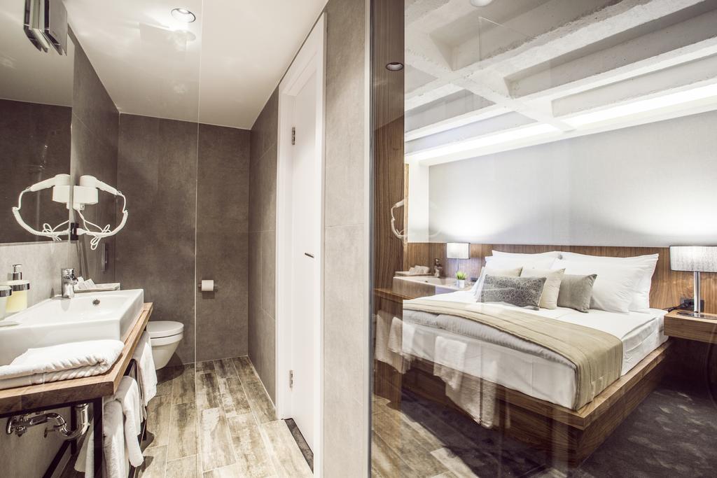 Nomad Luxury Suites Beograd Ngoại thất bức ảnh